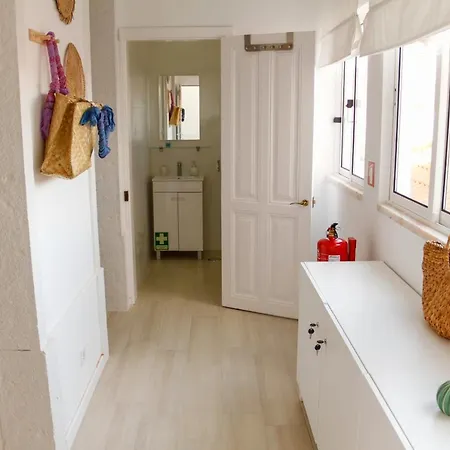 Caparica Downtown Apartment