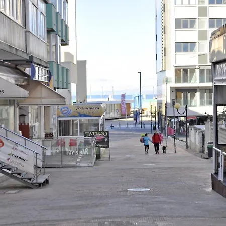 Caparica Downtown Apartment